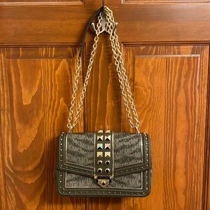 Michael Kors Crossbody and Wallet Set.